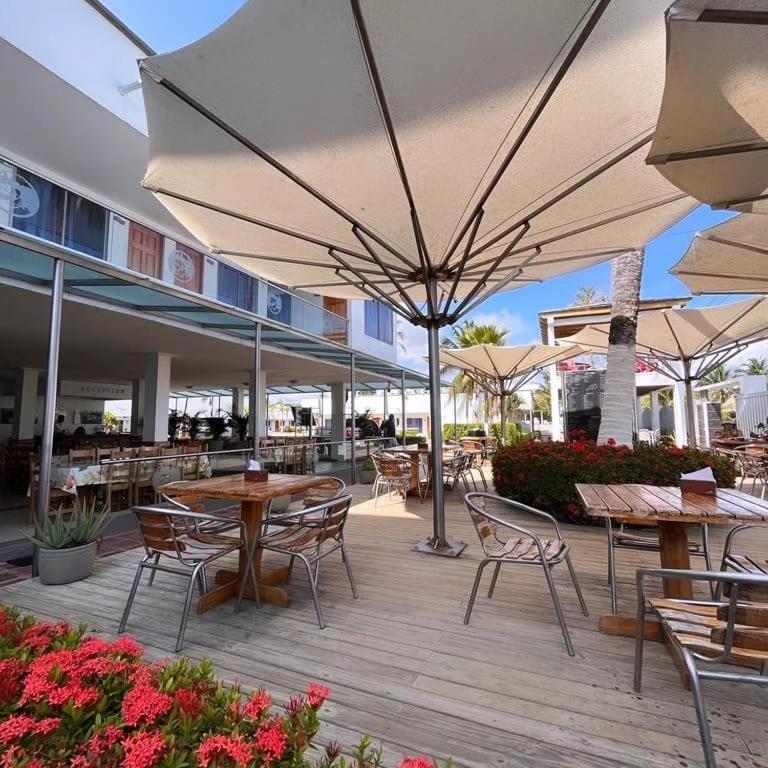 Hotel La Fragata Ковеньяс Екстер'єр фото