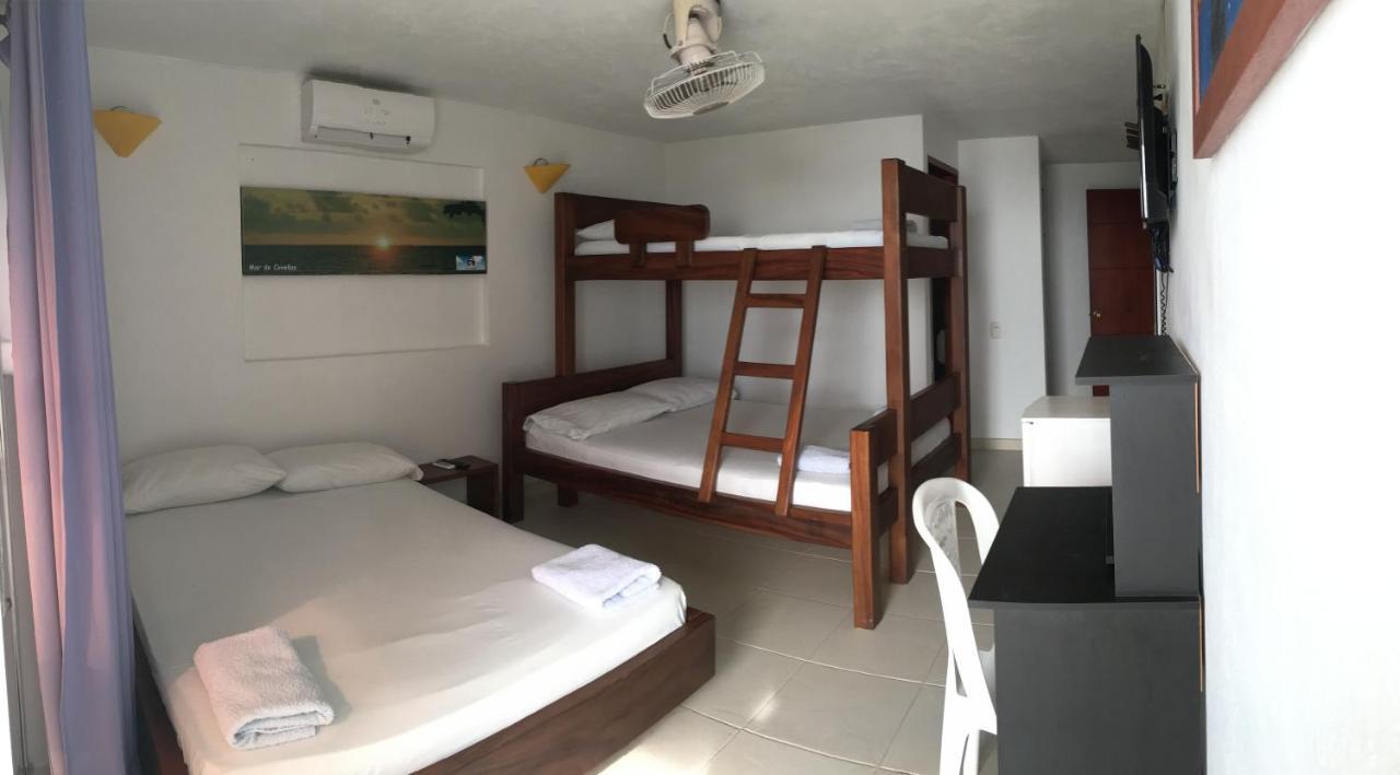Hotel La Fragata Ковеньяс Екстер'єр фото